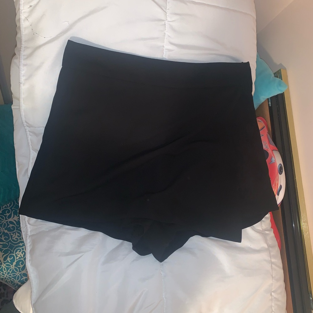 Skort